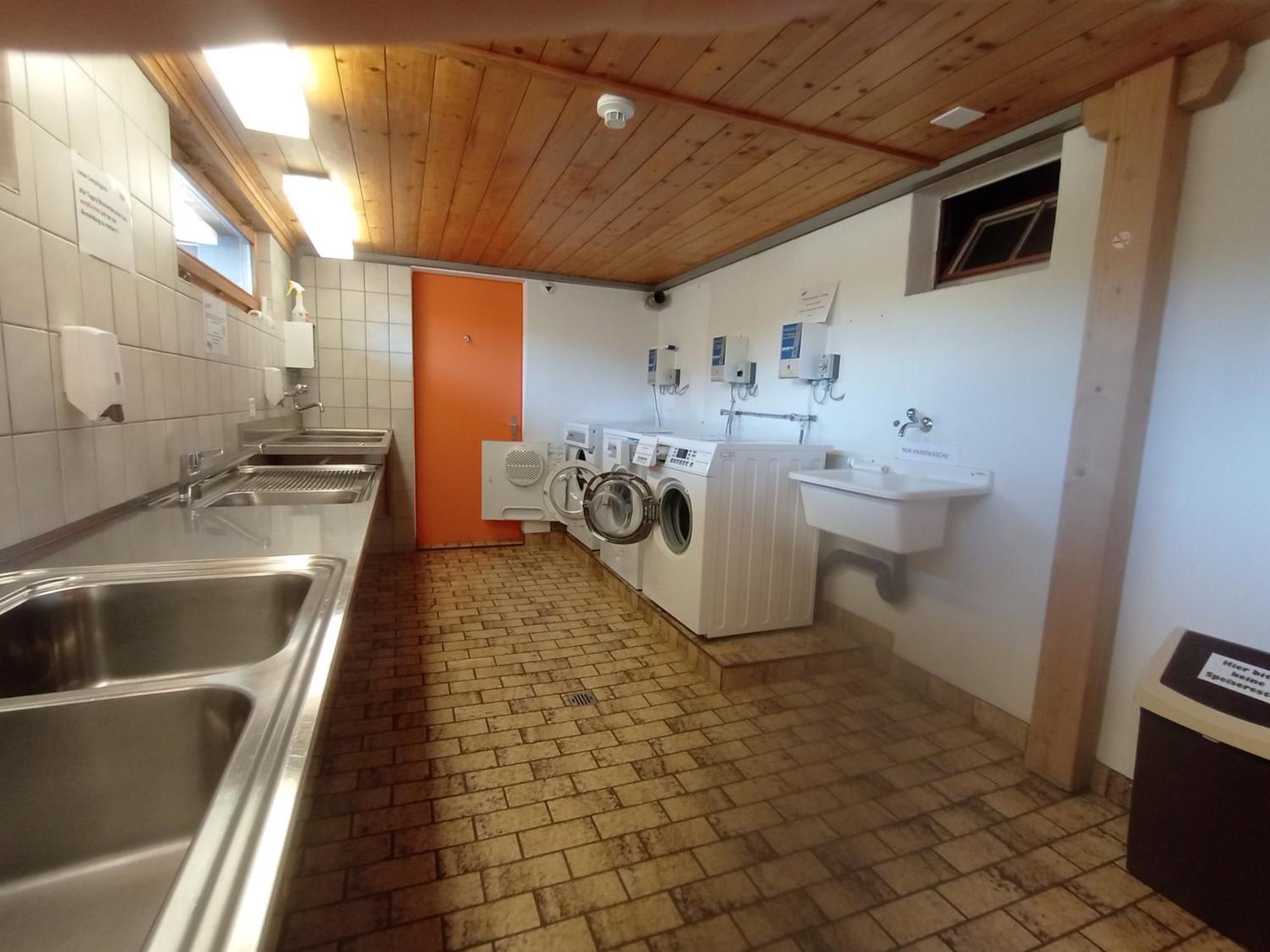 Chambre Double Doppelzimmer Camping Jaunpass Boltigen Exteriör bild