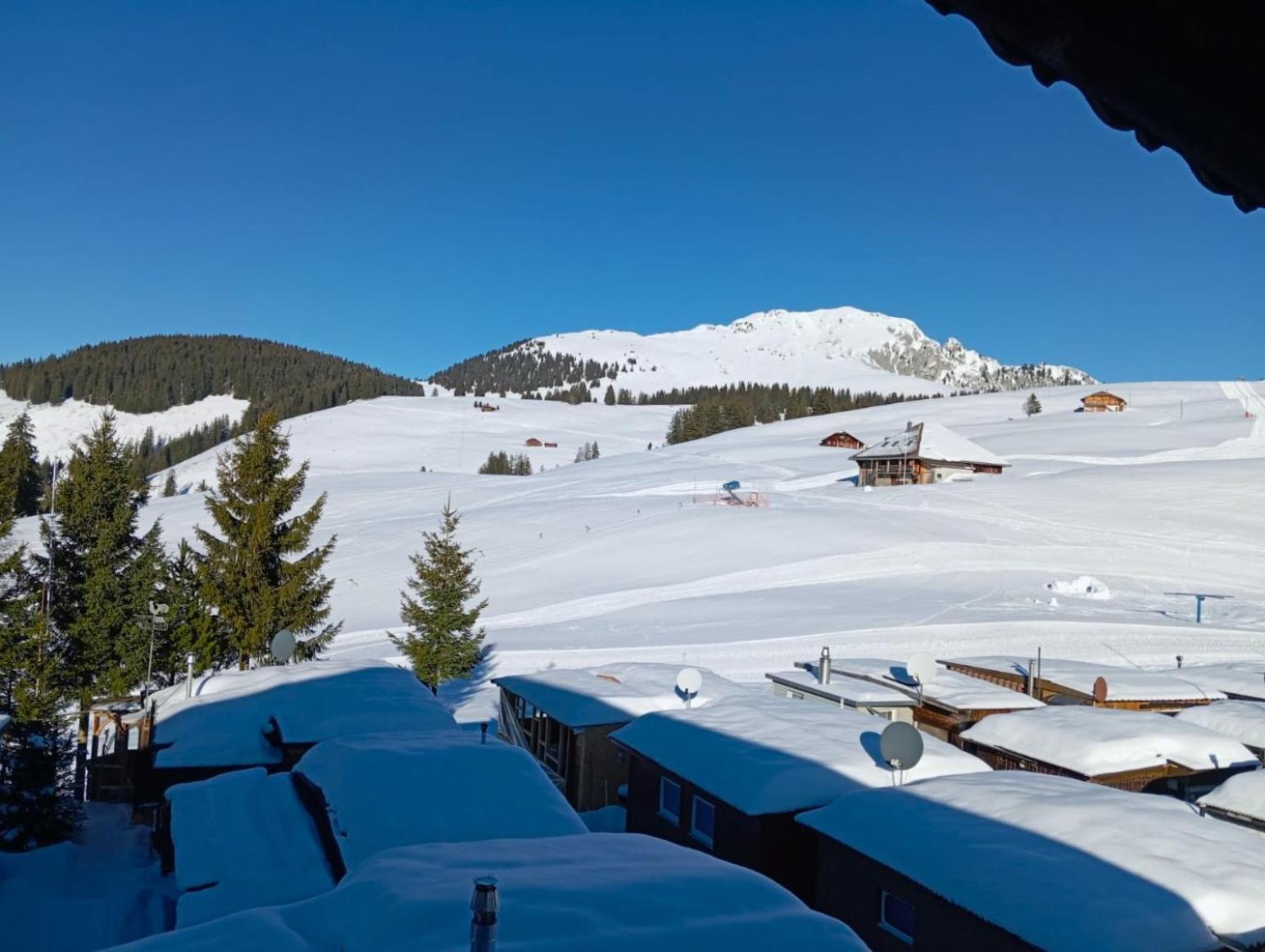 Chambre Double Doppelzimmer Camping Jaunpass Boltigen Exteriör bild